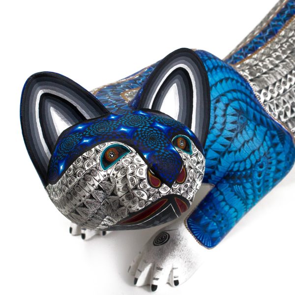 Large Sneaking Cat Alebrije, Copal Wood Online Sale